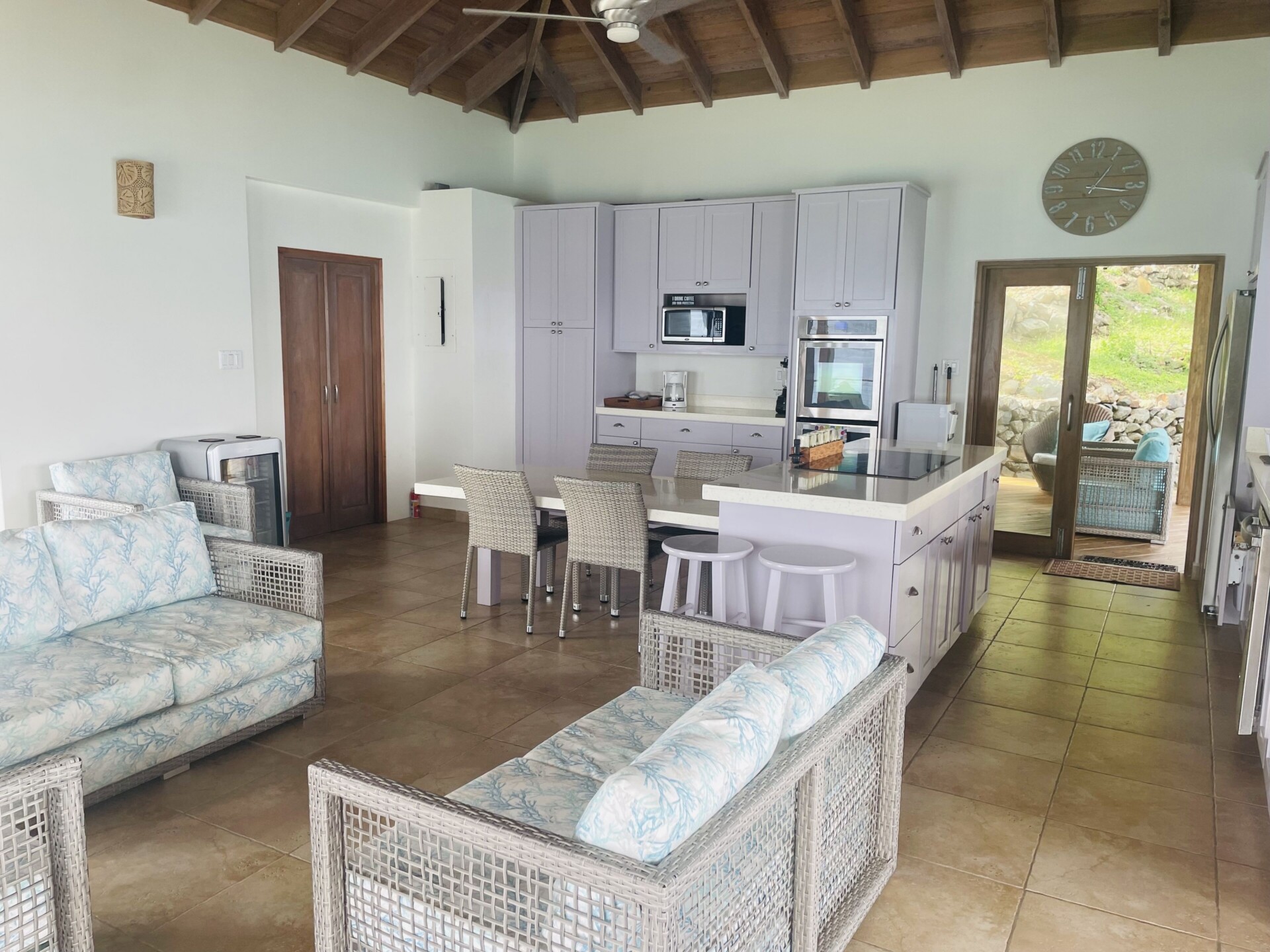 Tavolara Villa, Jost Van Dyke